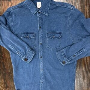 GAP Men's Casual Indigo Button Down Shirt Size Large